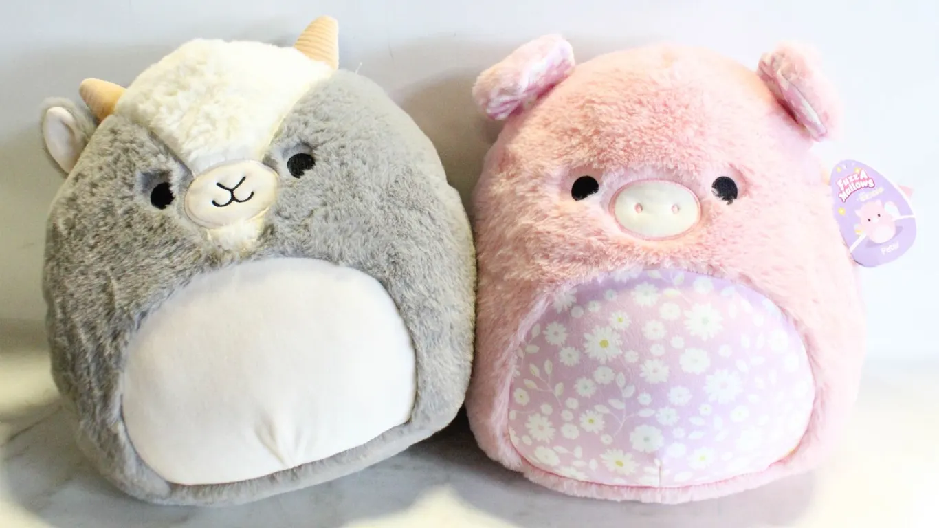 SQUISHMALLOWS FUZZAMALLOW 12 IN PETER &