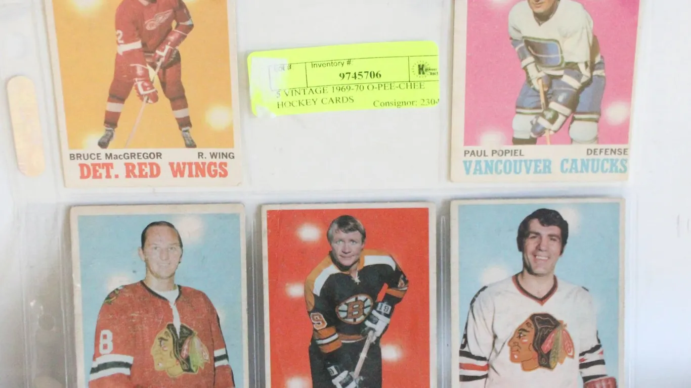5 VINTAGE 1969-70 O-PEE-CHEE HOCKEY CARDS