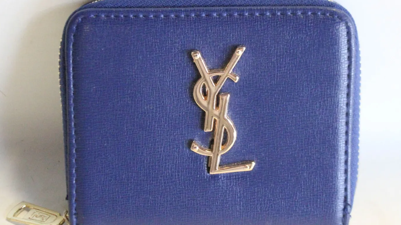 YVES SAINT LAURENT REPLICA BLUE