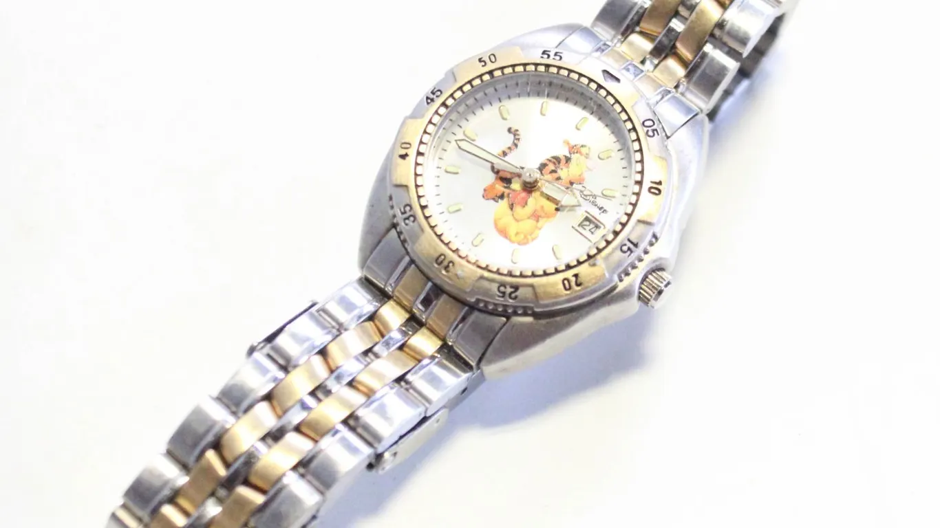 SEIKO SII DISNEY TIGGER WATCH MU0206.