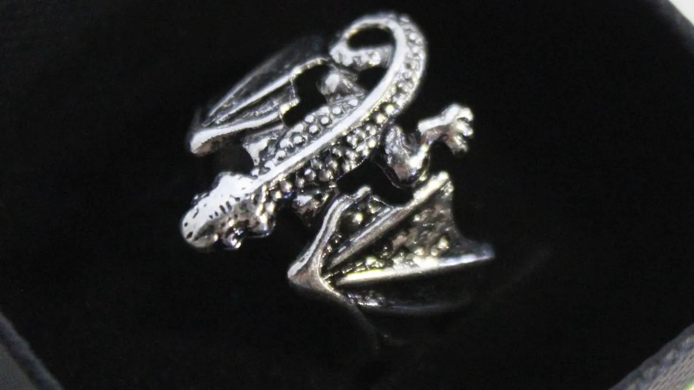 INTRICATELY CARVED TIBETAN SILVER STYLE DRAGON
