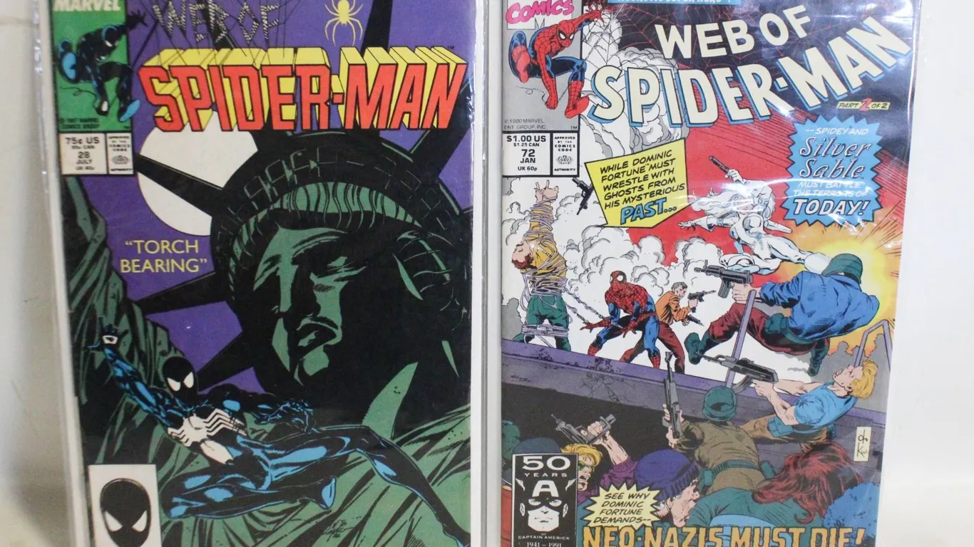 2 VINTAGE WEB OF SPIDER MAN COMICS
