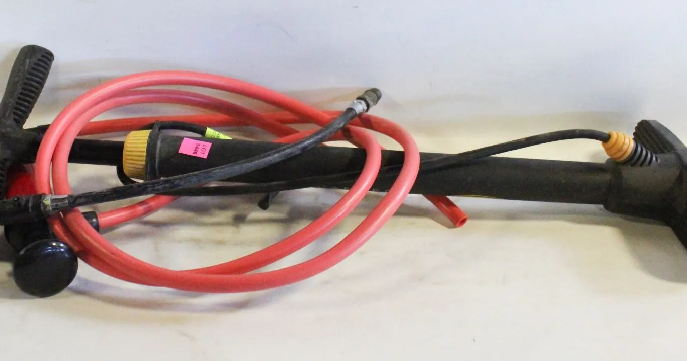 BELL ADVANCED COMPOSITE FOOT PUMP WITH