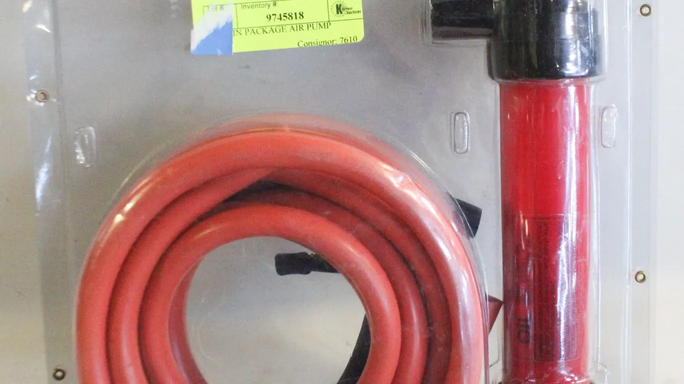 NEW IN PACKAGE AIR PUMP