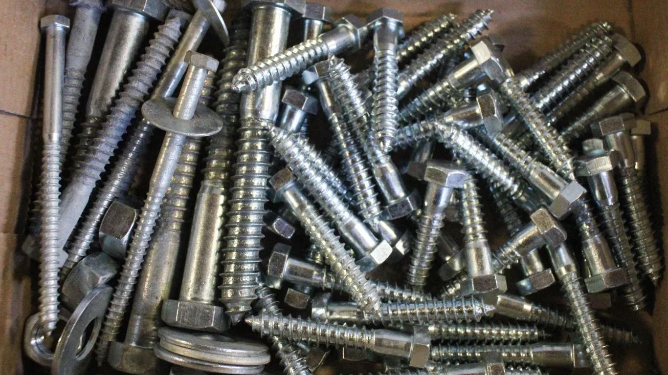 FLAT OF LARGE HEX HEAD WOOD SCREWS/