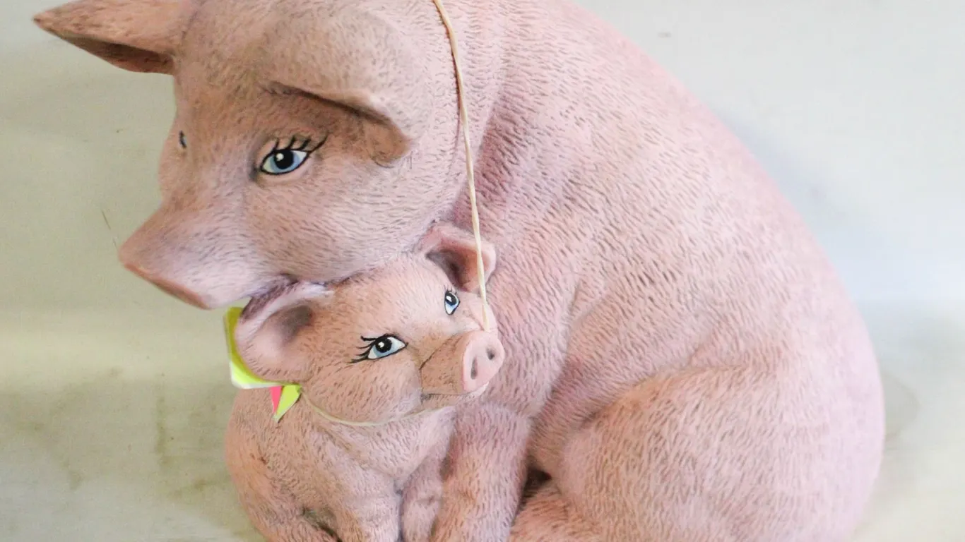 MAMA AND BABY PIGGY BANK