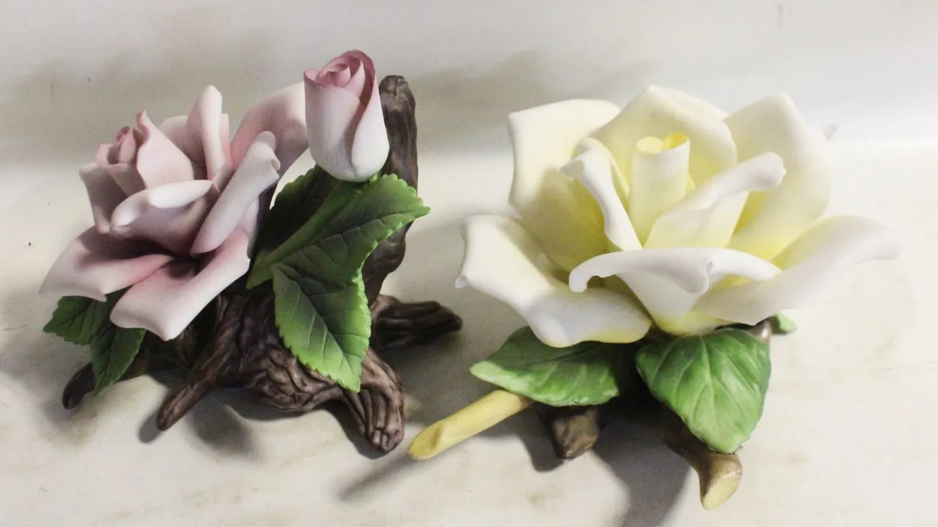2 PORCELAIN ROSES