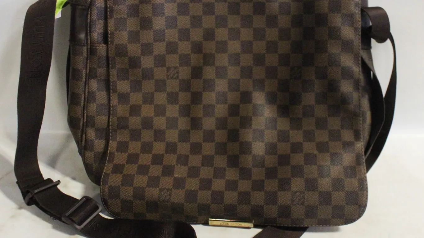 REPLICA LV SACHEL MESSENGER STYLE COMPUTER BAG