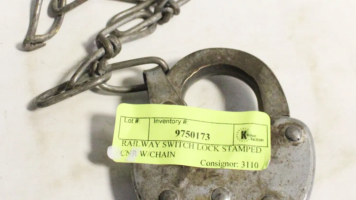 RAILWAY SWITCH LOCK STAMPED CNR W/CHAIN