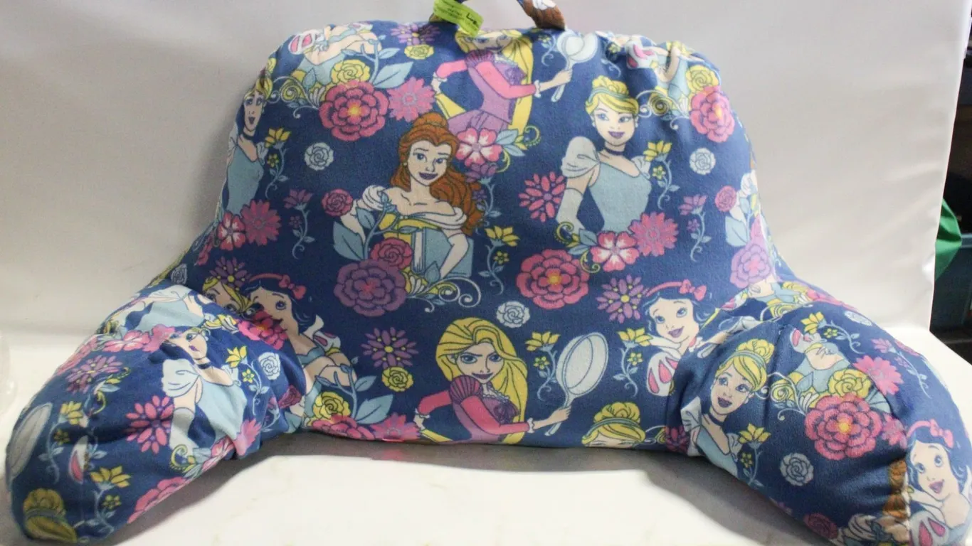 WALT DISNEY PRINCESS LOUNGE PILLOW