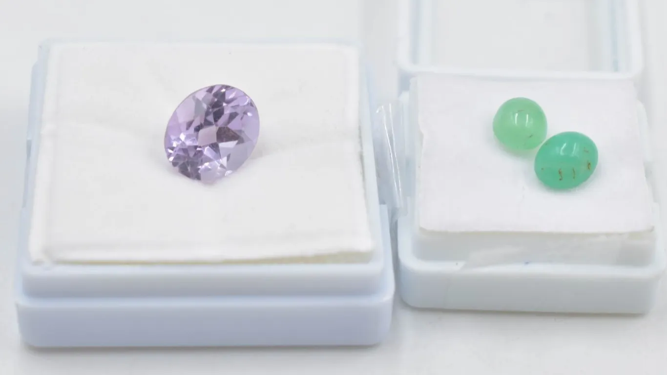 #256- NATURAL AMETHYST 4.60CT & CHRYSOPRASE 3.20CT