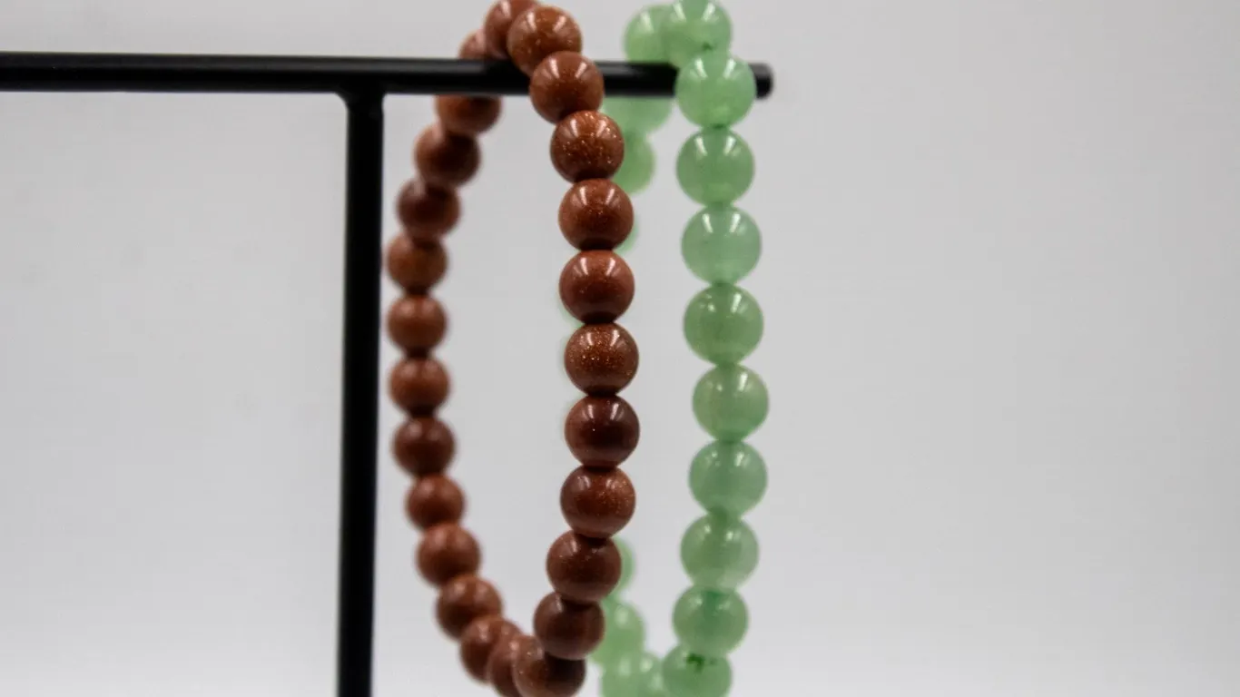 #25-NATURAL GREEN AVENTURINE & GOLD SAND STONE