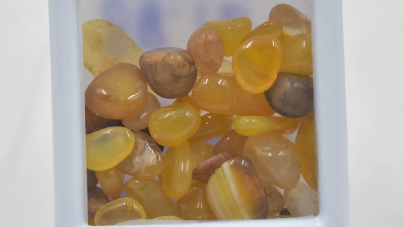 #74-NATURAL YELLOW AGATE ROUGHT 88.10CT