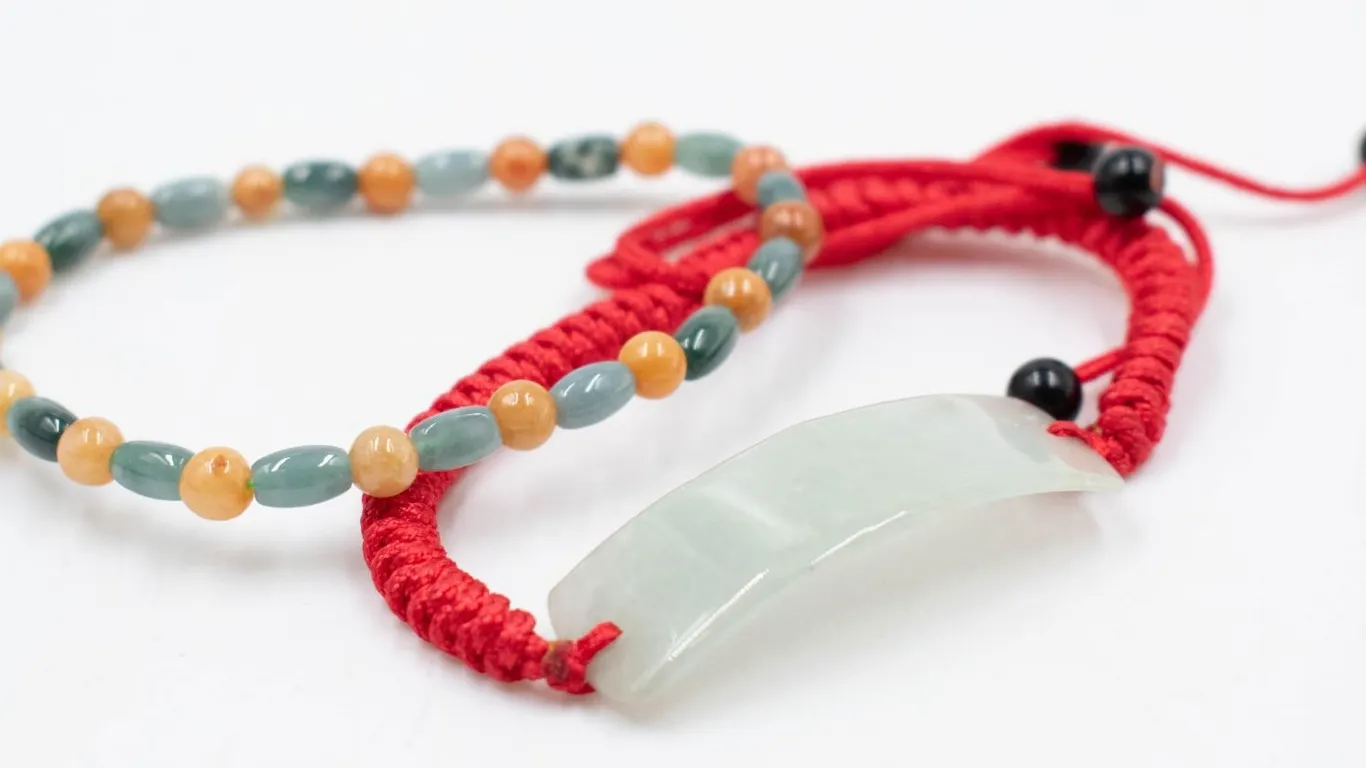 #138-NATURAL JADE JADEITE DONUT & BEAD BRACELET