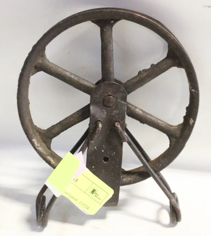 VINTAGE 5" PULLEY