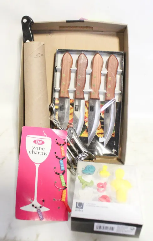 LOT OF KNIVES AND KITCHEN