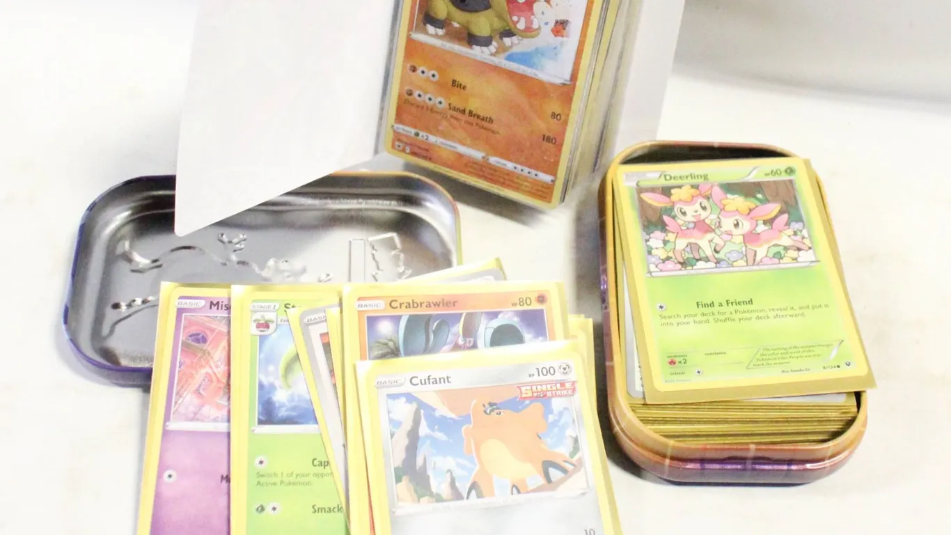 POKEMON CARDS