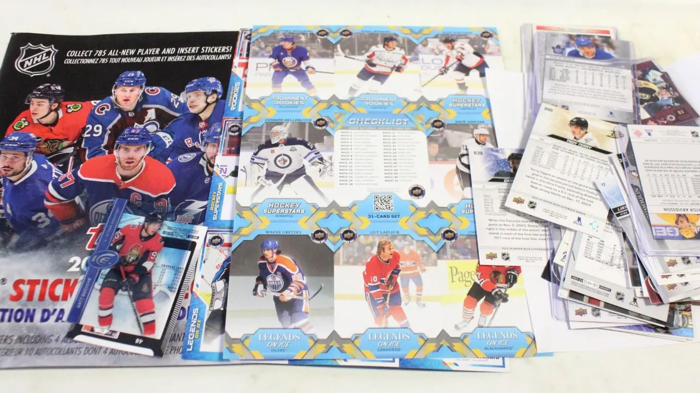 NHL HOCKEY CARD LOT + 2024-25 TOPPS