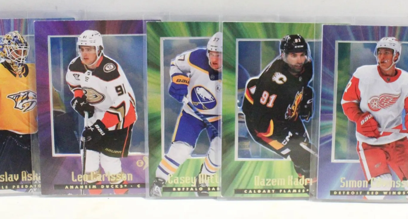 5-CARD NHL LOT: 5X SKYBOX E-X 2000