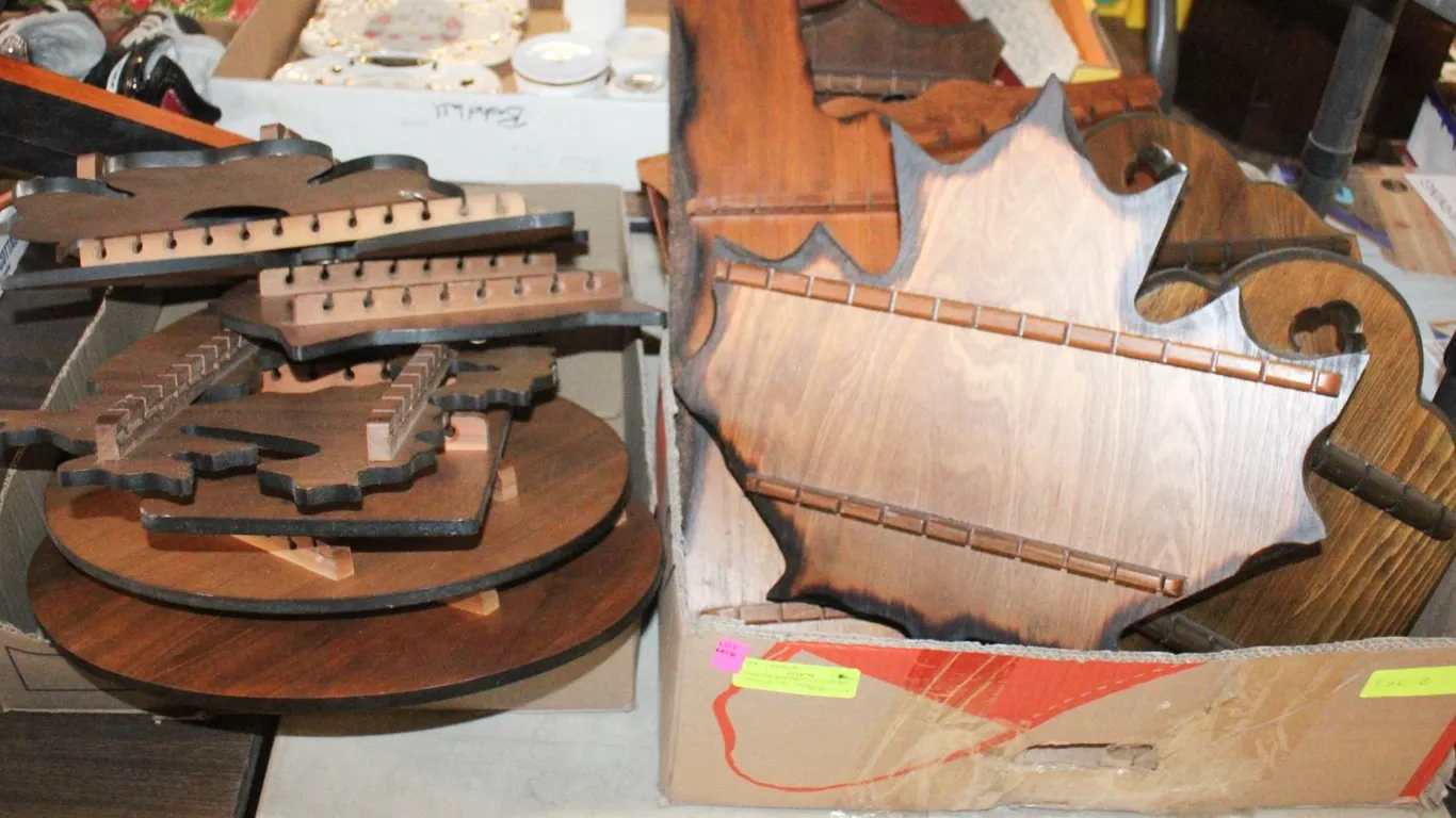 VINTAGE WOODEN COLLECTORS SPOON, RACKS ASSORTED