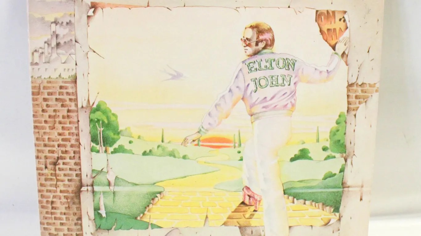 ELTON JOHN ALBUM GOODBYE YELLOW
