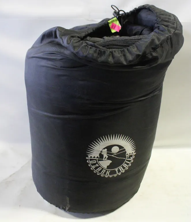 OZARK TRAIL SLEEPING BAG