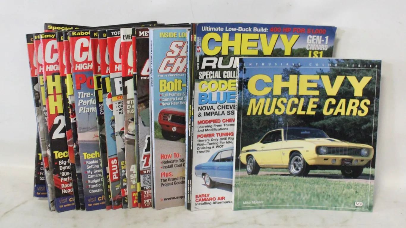 20 MUSCLE CAR BOOKS