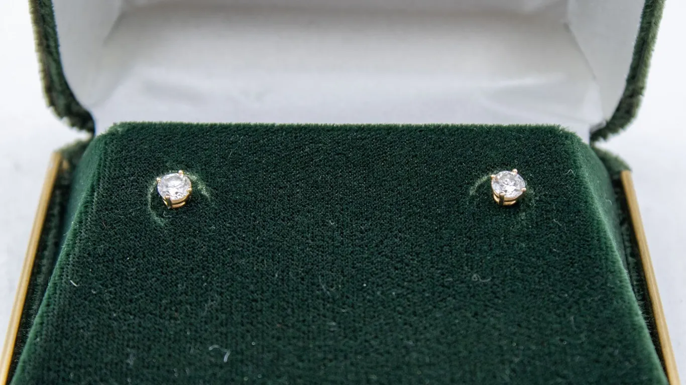 14K YELLOW GOLD ROUND BRILLIANT DIAMOND EARRINGS
