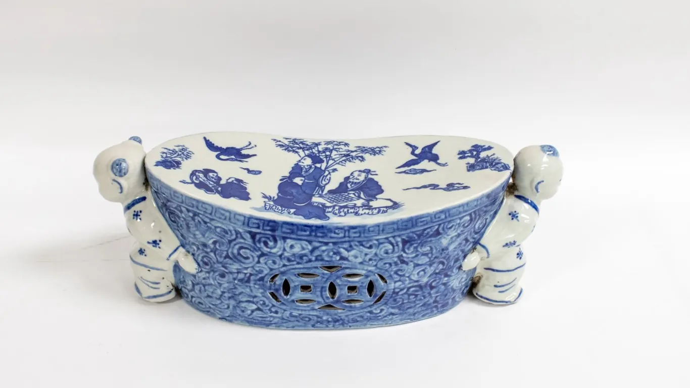 ESTATE ANTIQUE PORCELAIN CHINESE