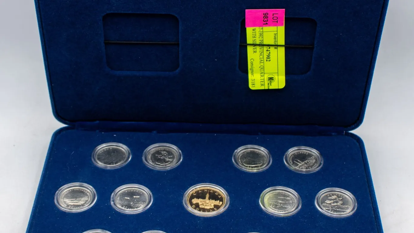 #5247-1992 PROVINCIAL QUARTER SET WITH SILVER
