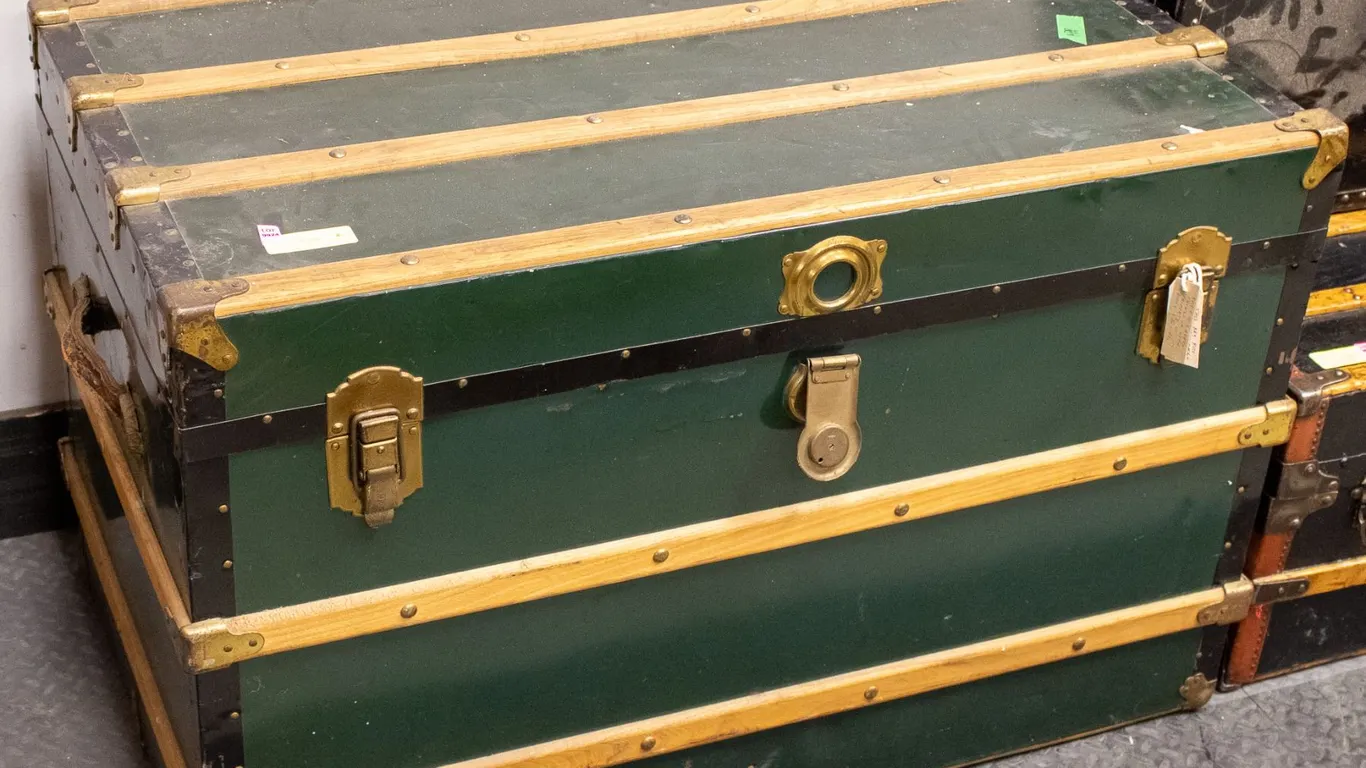 VINTAGE STEAMER TRUNK GREEN SLAT W/ BRASS