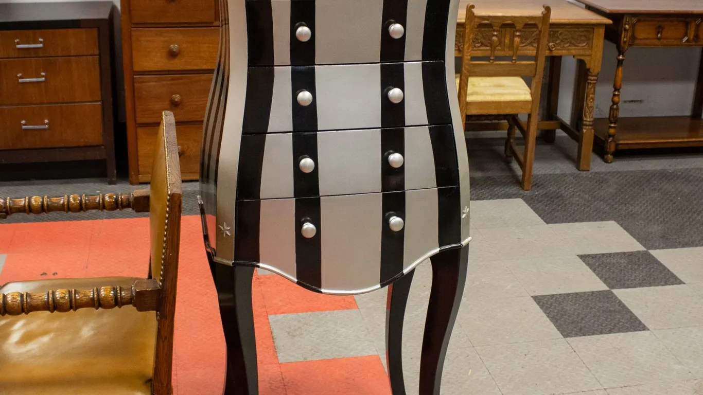 MARILYN LINGERE CHEST