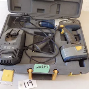 mastercraft   Maxim 14.4 volt cordless drill