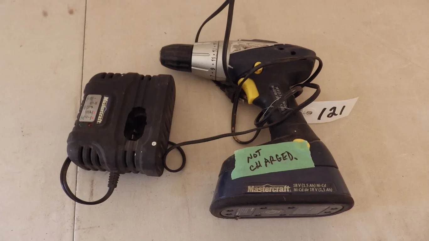 mastercraft 18 Volt cordless drill not charged