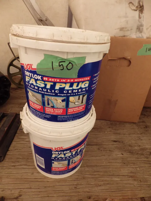 fast plug hydraulic cement