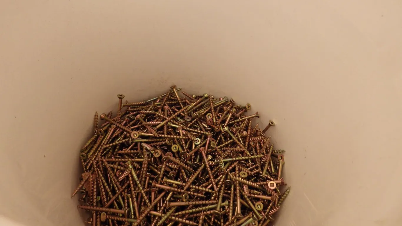 2" deck screws