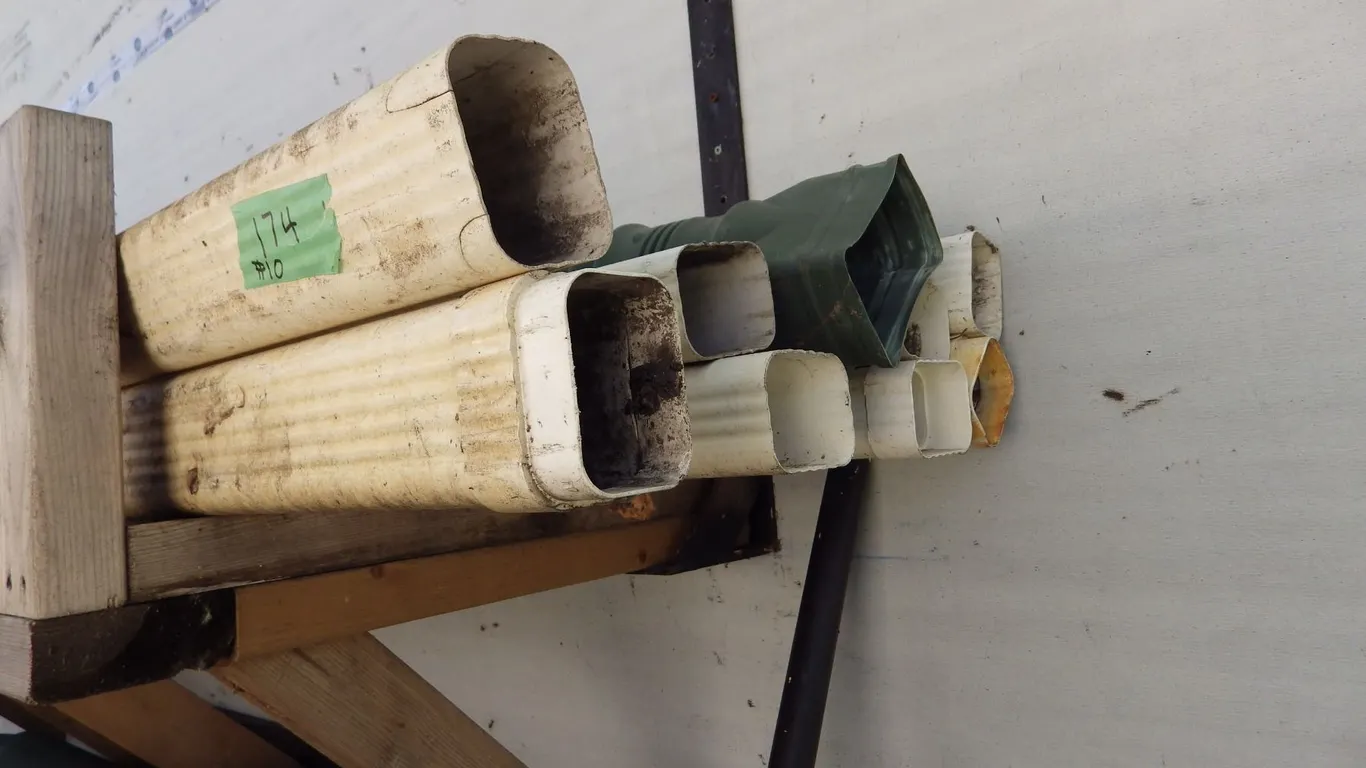pvc downspouting