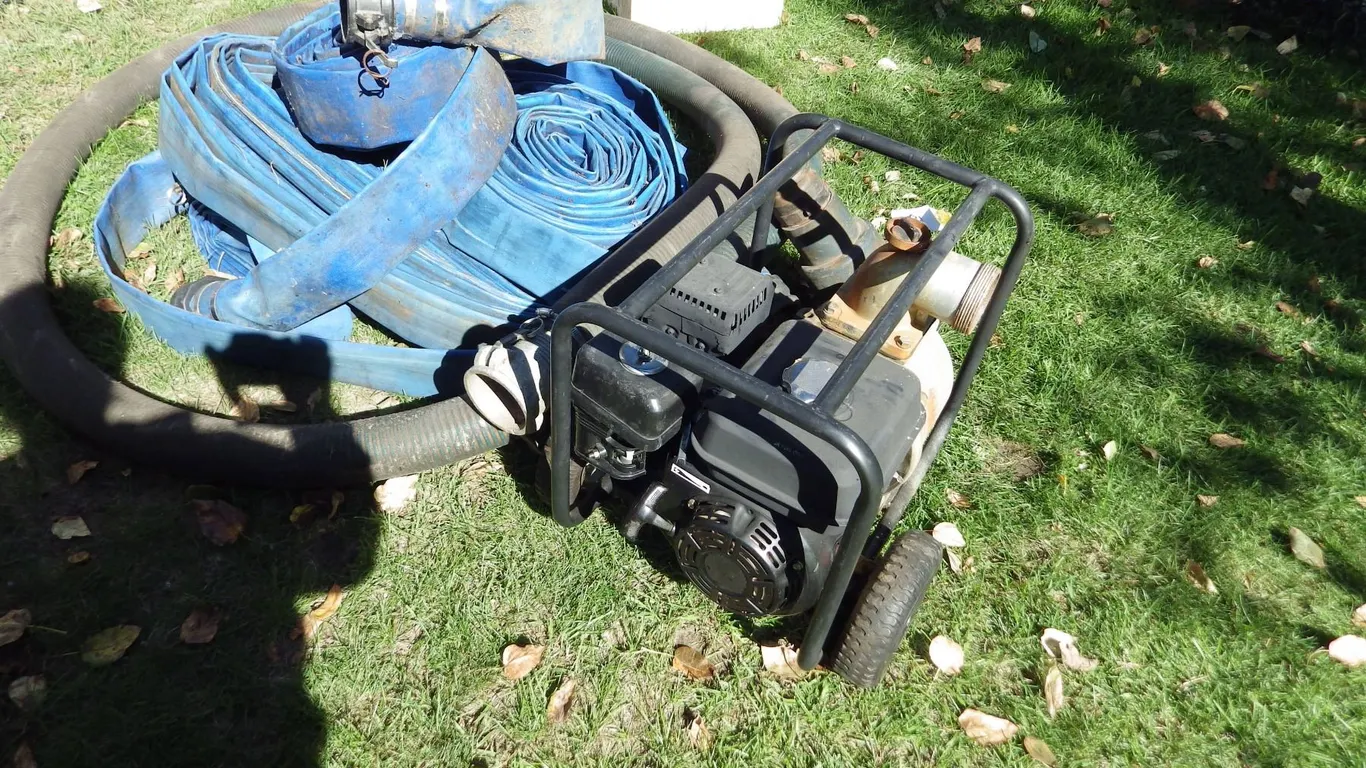 trash pump 3" with suction and discharge hose