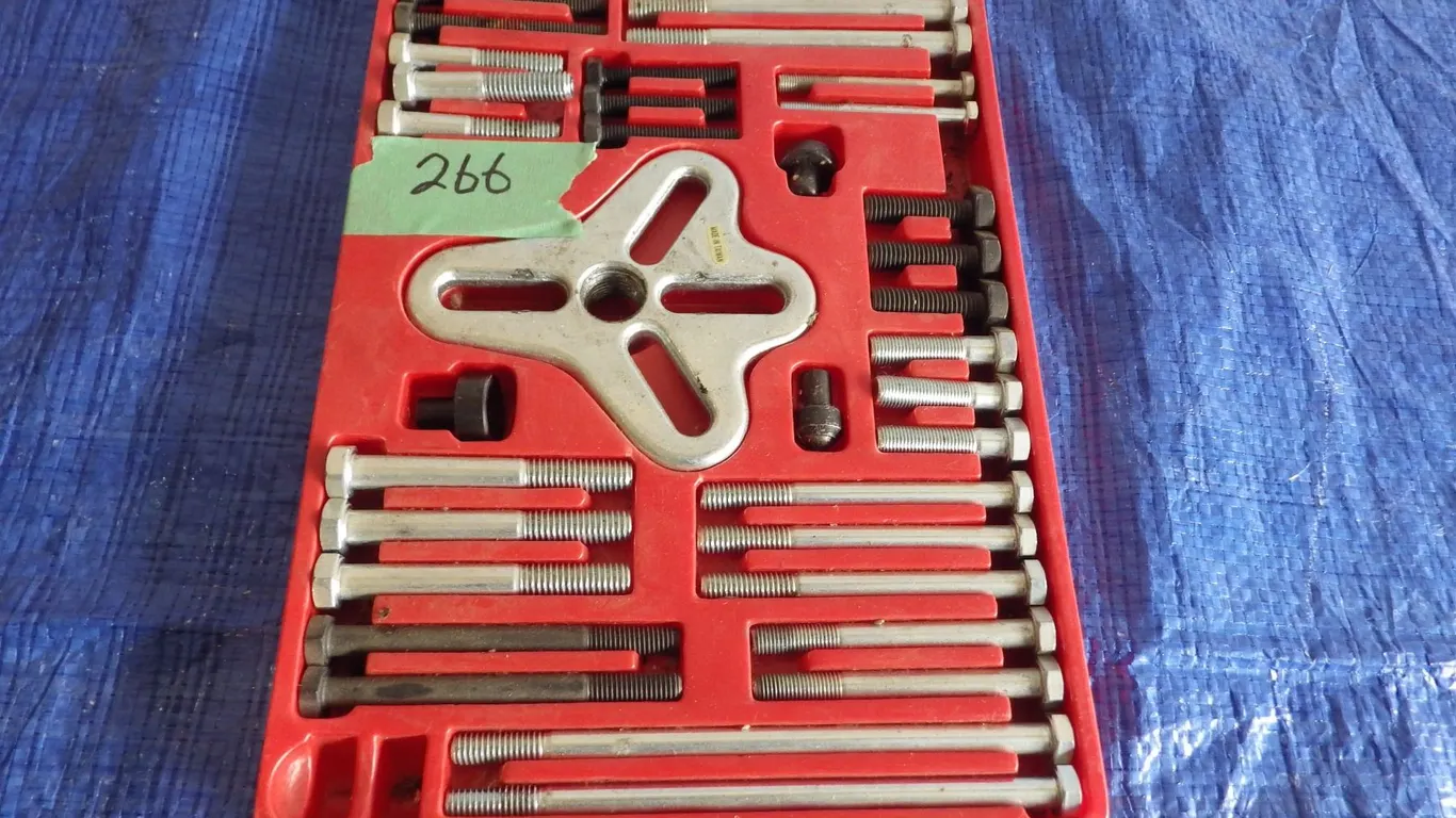 gear puller