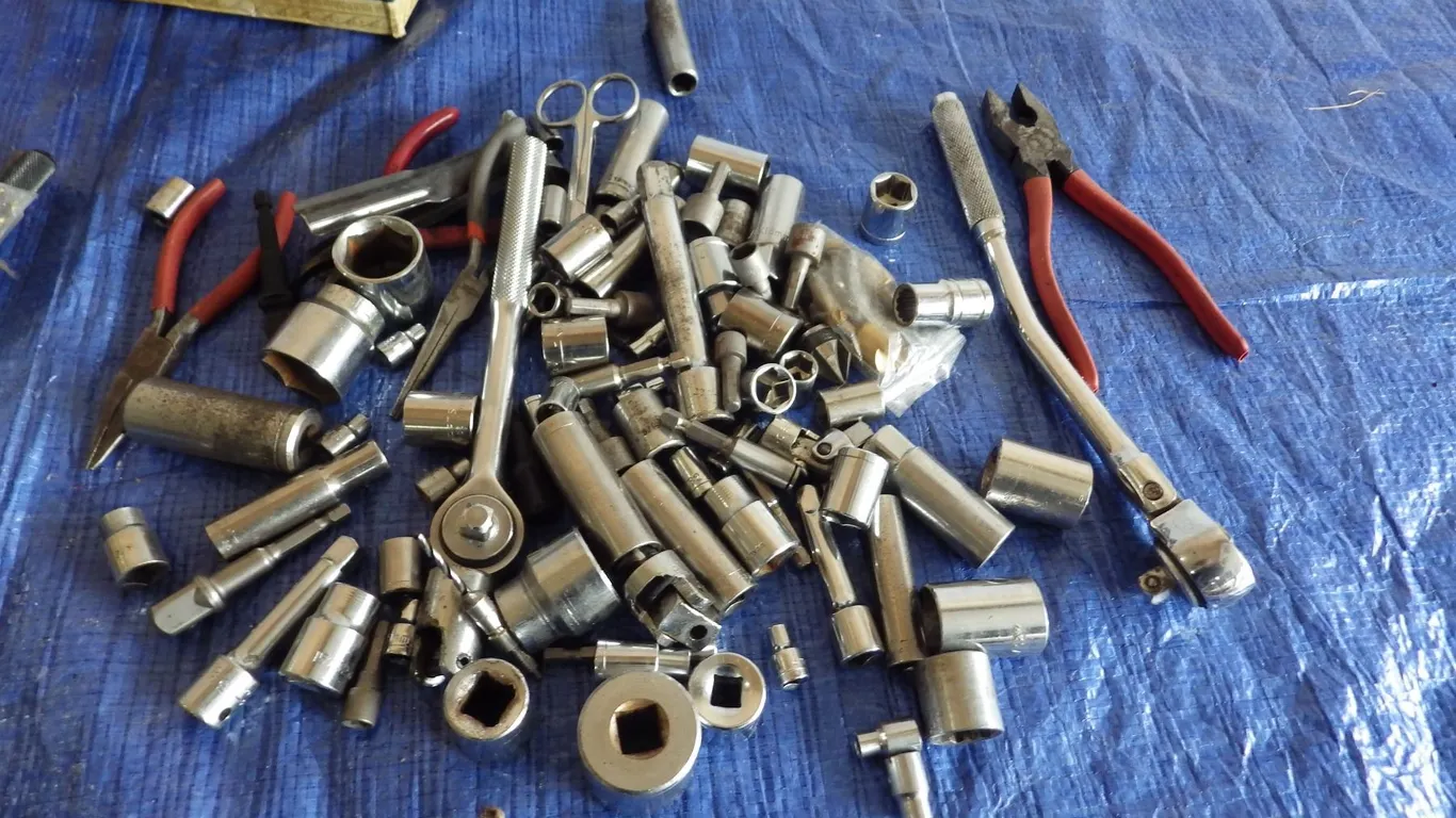 sockets and ratchets et cetera