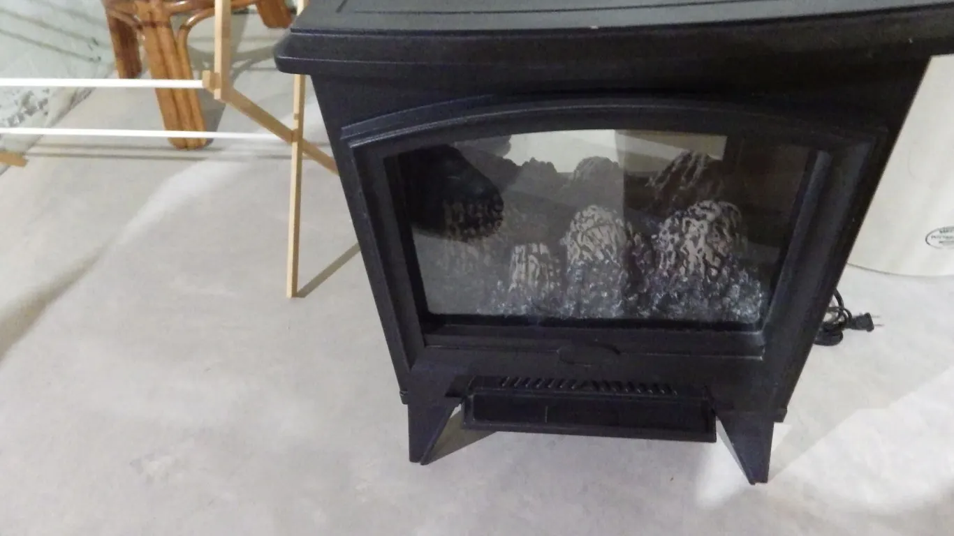 dimplex air heater - replica fireplace