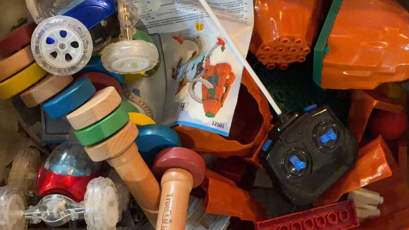 Remote Control Toy Parts, Wheels, Wooden Stacking Rings, and Building Blocks