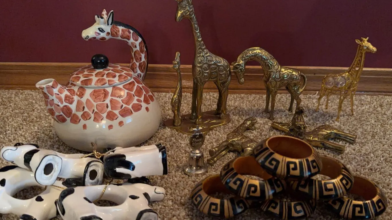 Animal Theme Lot: Giraffe Teapot, Brass Figurines, Cow Mugs, Napkin Rings