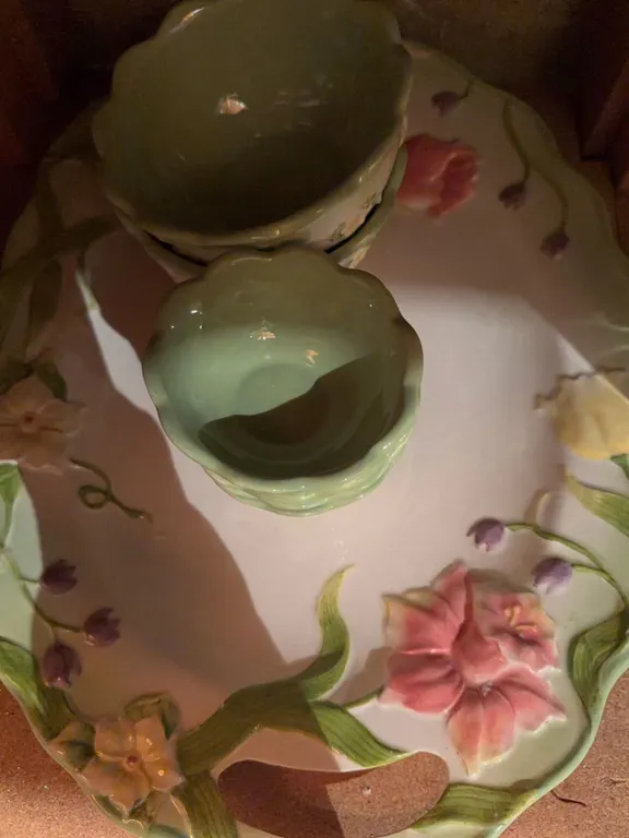 Floral Ceramic Serving Tray with 4 Bowls and Leaf-Shaped Plate Set