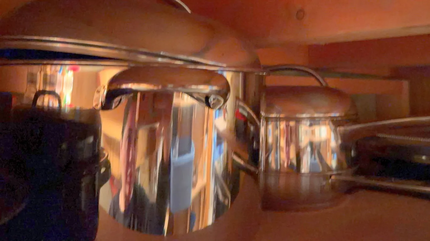 Kitchen Lot: Cookware, Glass Bowls, Electric Warmer, Plates and Lids