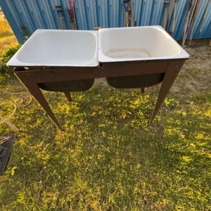 Double Basin Enameled Steel Utility Sink on Metal Stand