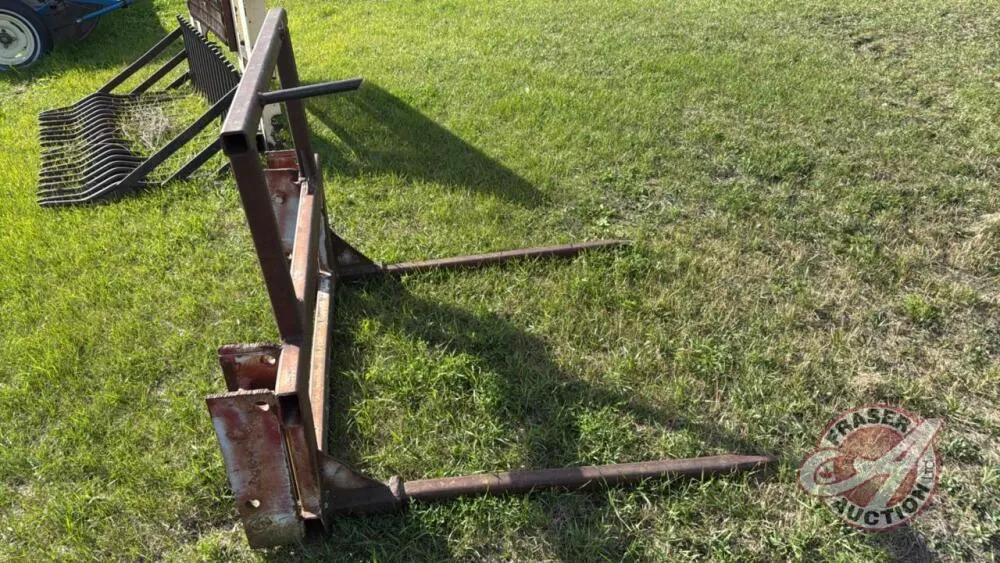 2 prong Bale fork (loader mount)