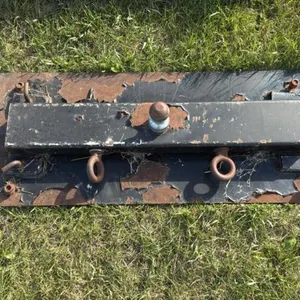 Farm ball style 5th wheel hitch plate