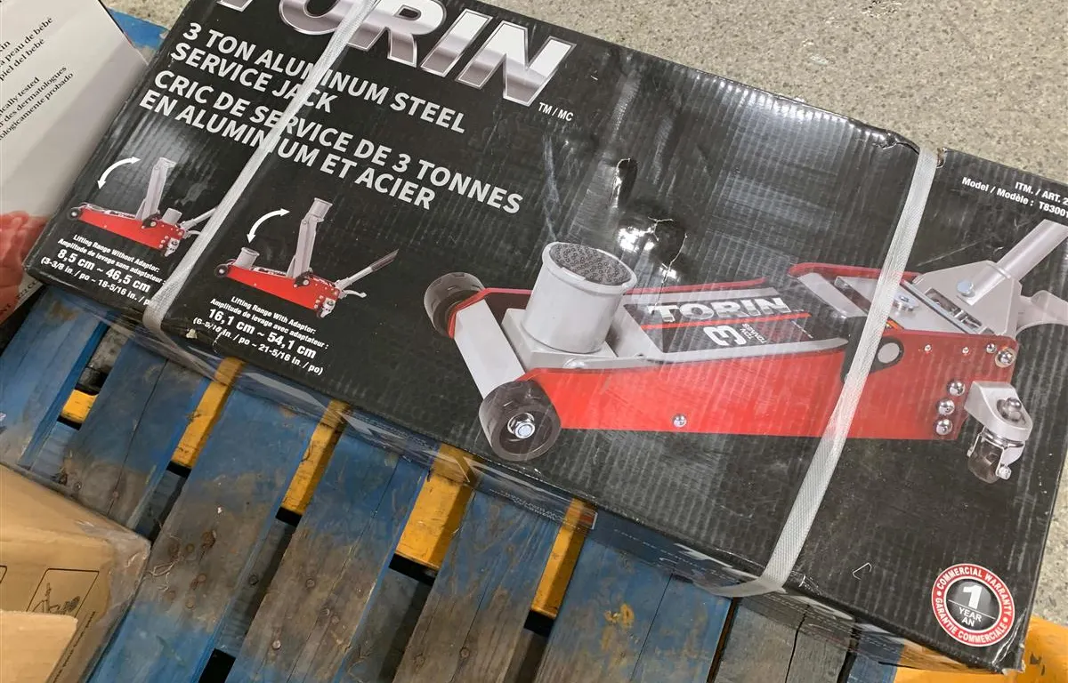 Torin 3-Ton Aluminum Steel Service Jack
UNRESERVED