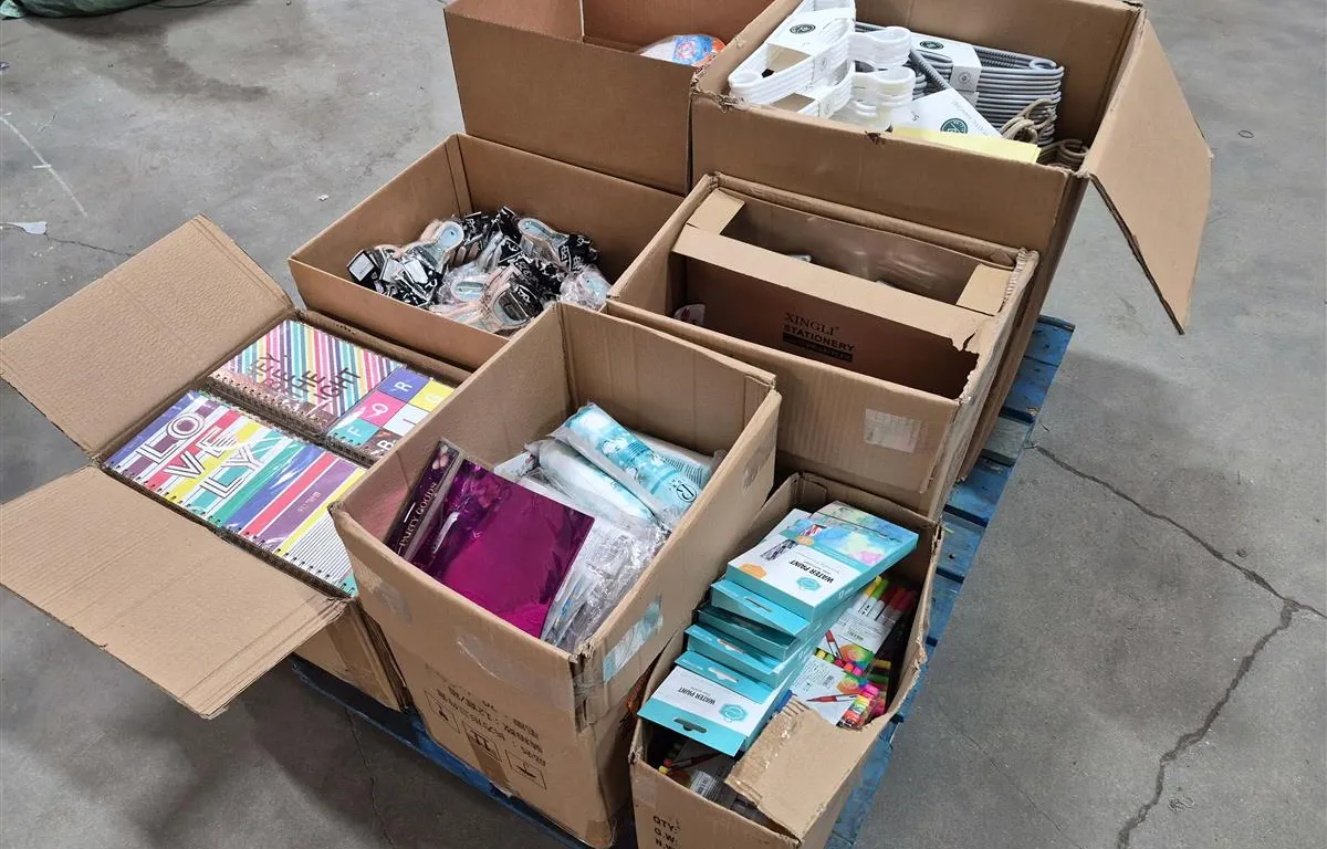 Office Supplies, Art Supplies and More
UNRESERVED